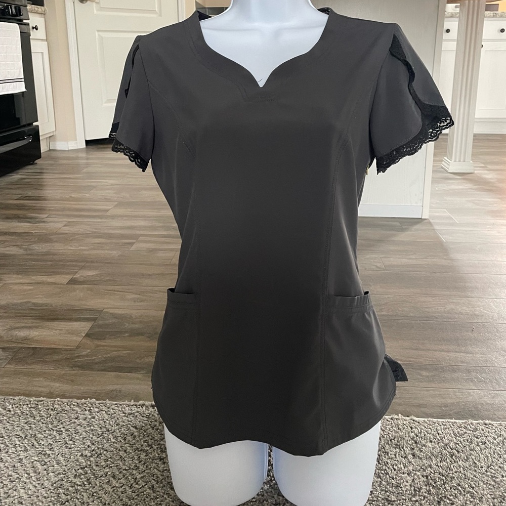 Scrub Top